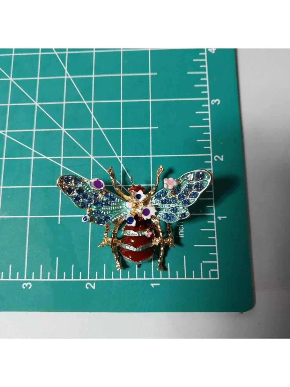 Bee Brooches Beautifully Detailed